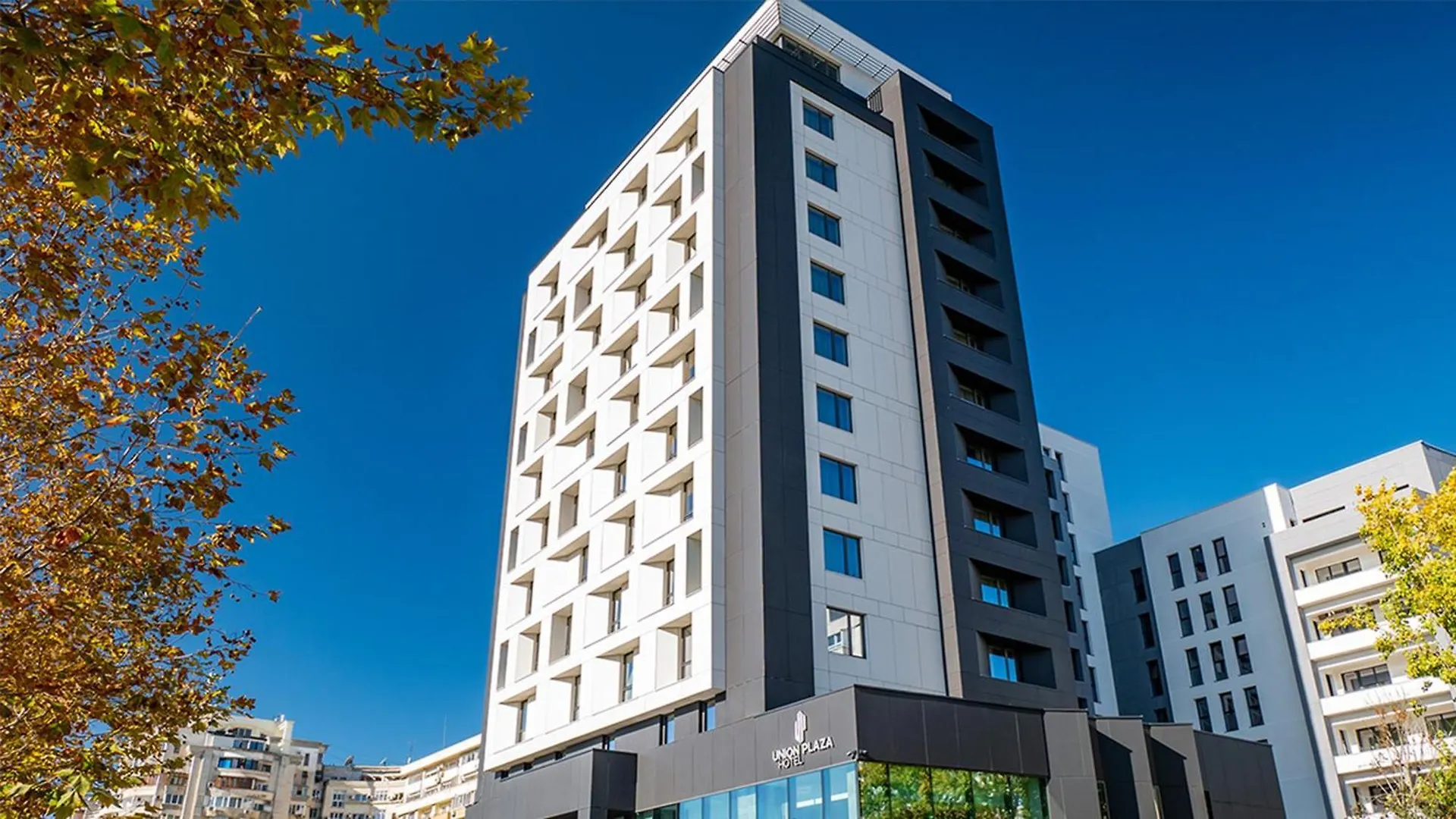 Union Plaza Balcony Bliss Apartment Bucharest